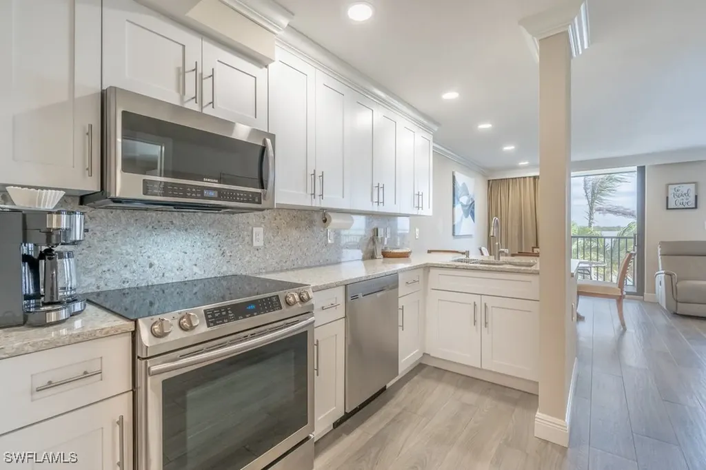 10 Tampa Place Marco Island FL 34145