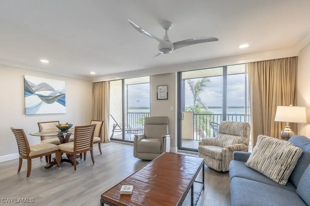 10 Tampa Place Marco Island FL 34145