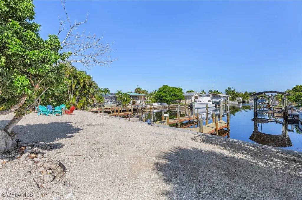 7380 Barrancas Avenue Bokeelia FL 33922