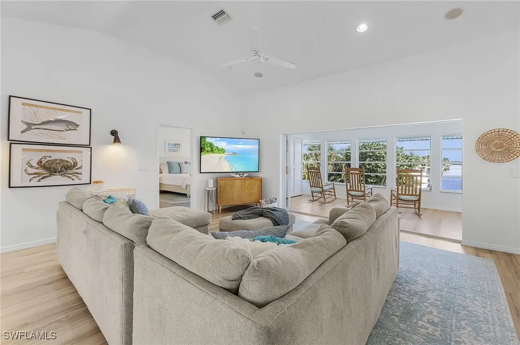 7380 Barrancas Avenue Bokeelia FL 33922