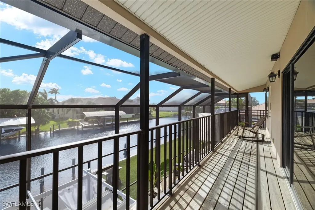 5811 SW 1st Place Cape Coral FL 33914