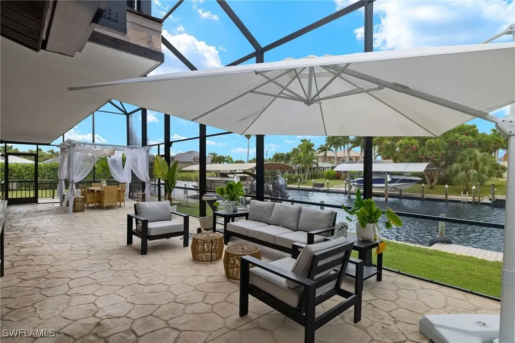 5811 SW 1st Place Cape Coral FL 33914