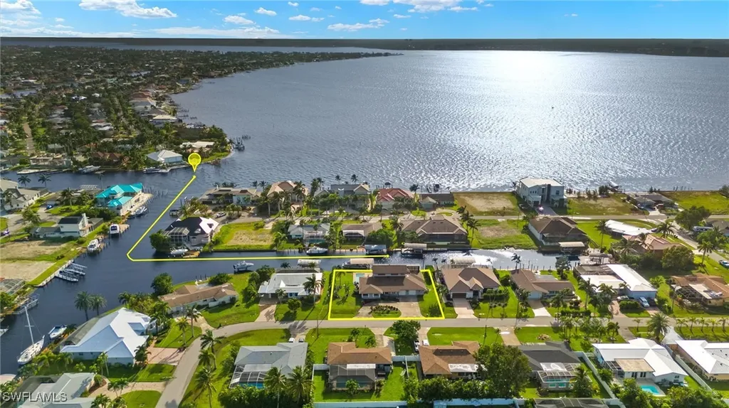 5811 SW 1st Place Cape Coral FL 33914