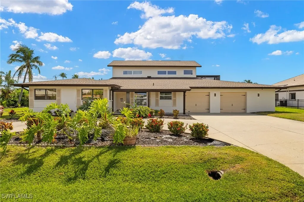 5811 SW 1st Place Cape Coral FL 33914