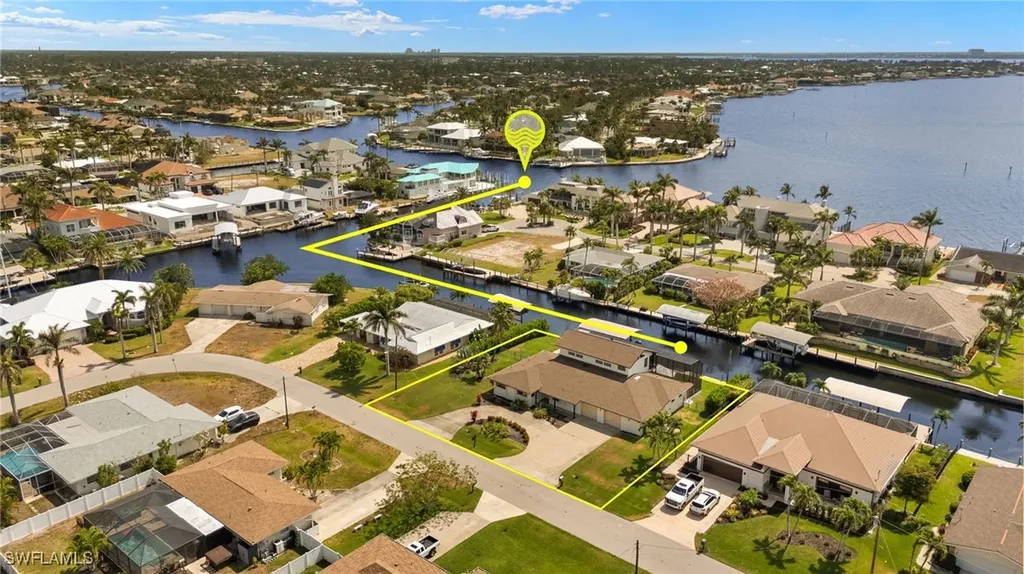 5811 SW 1st Place Cape Coral FL 33914