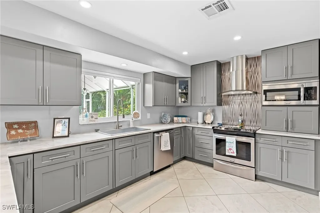 1509 Biscayne Way Marco Island FL 34145