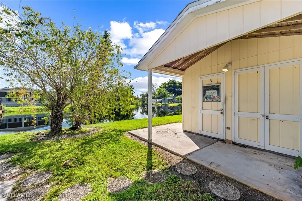36 Ocho Rios Street Naples FL 34114