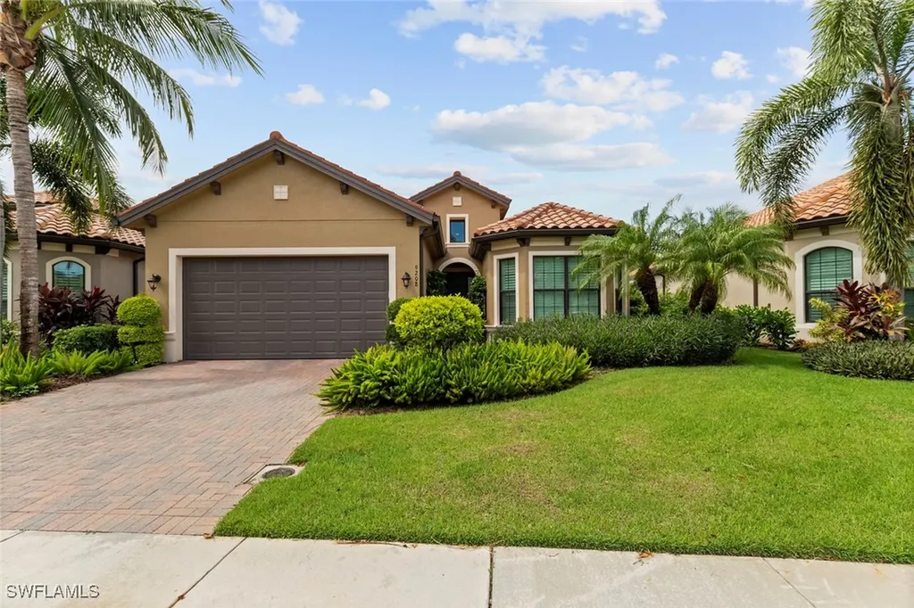 9208 Isla Bella Circle Bonita Springs FL 34135