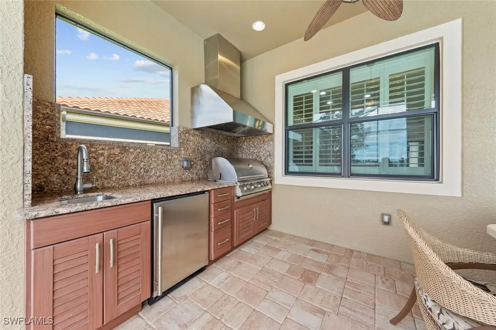 9208 Isla Bella Circle Bonita Springs FL 34135