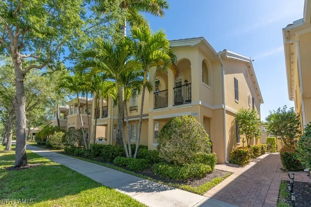 8345 Rimini Way Naples FL 34114