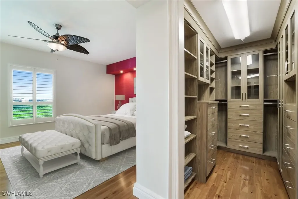 295 Grande Way Naples FL 34110