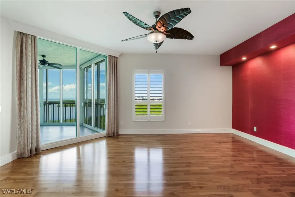 295 Grande Way Naples FL 34110
