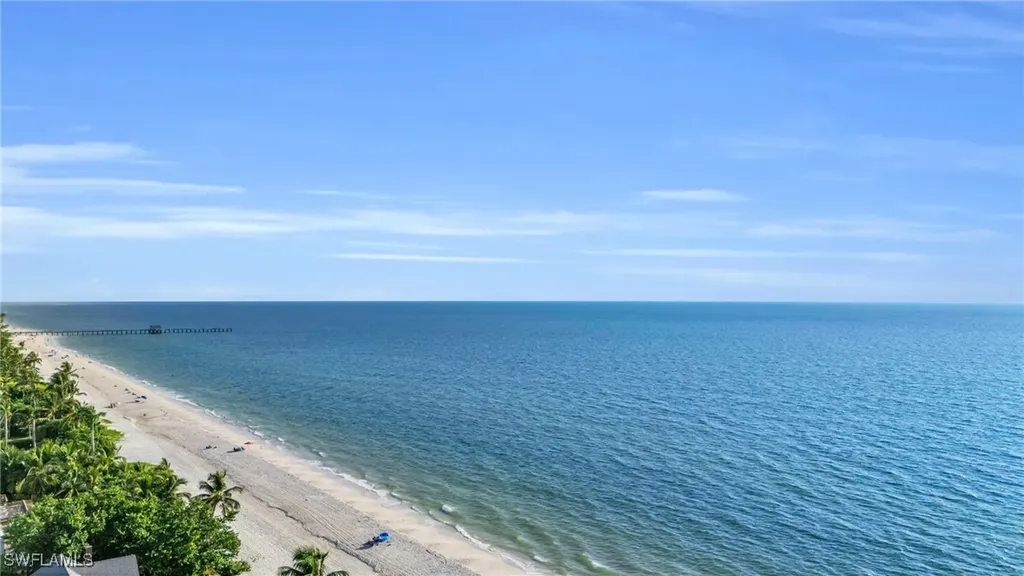 365 5th Avenue S Naples FL 34102