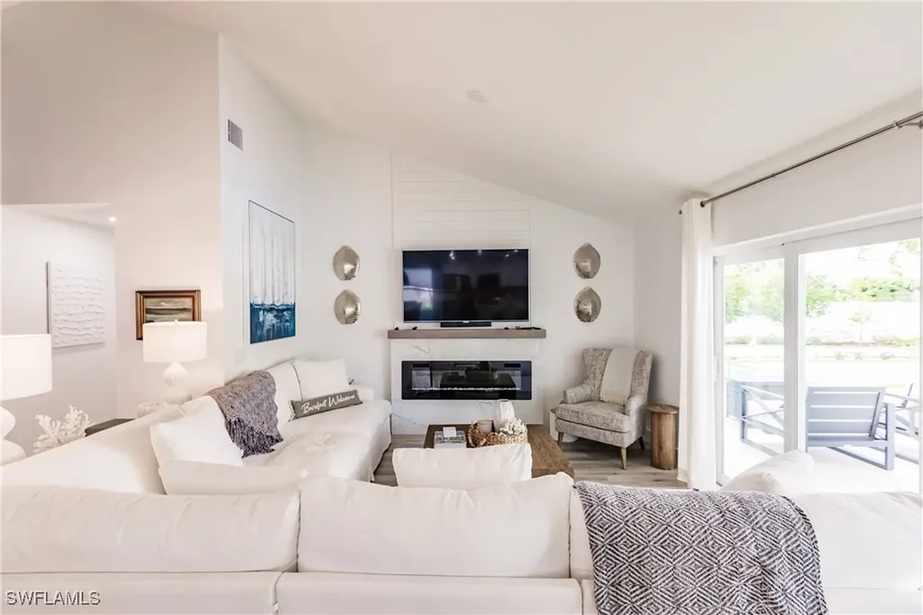 771 108th Avenue N Naples FL 34108