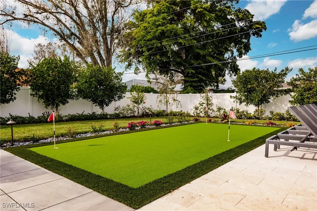 771 108th Avenue N Naples FL 34108