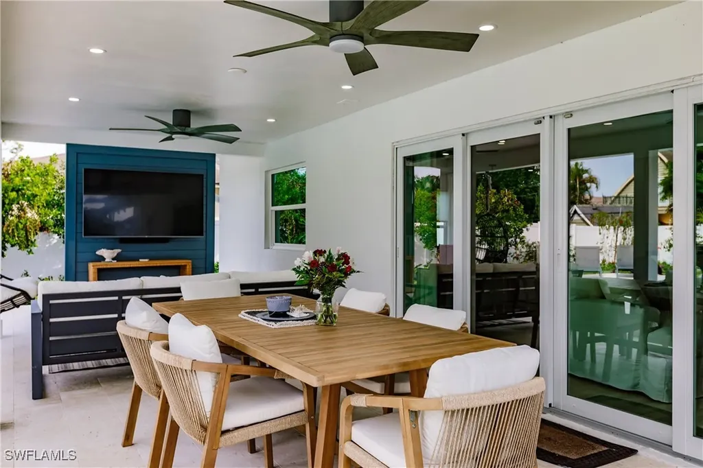 771 108th Avenue N Naples FL 34108
