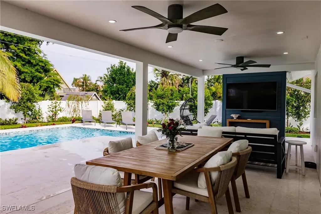 771 108th Avenue N Naples FL 34108