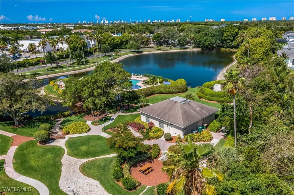 6623 Ilex Circle Naples FL 34109