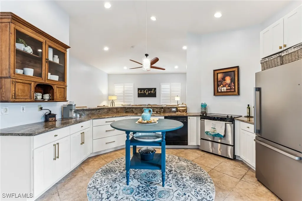 18157 Baywood Drive Naples FL 34114