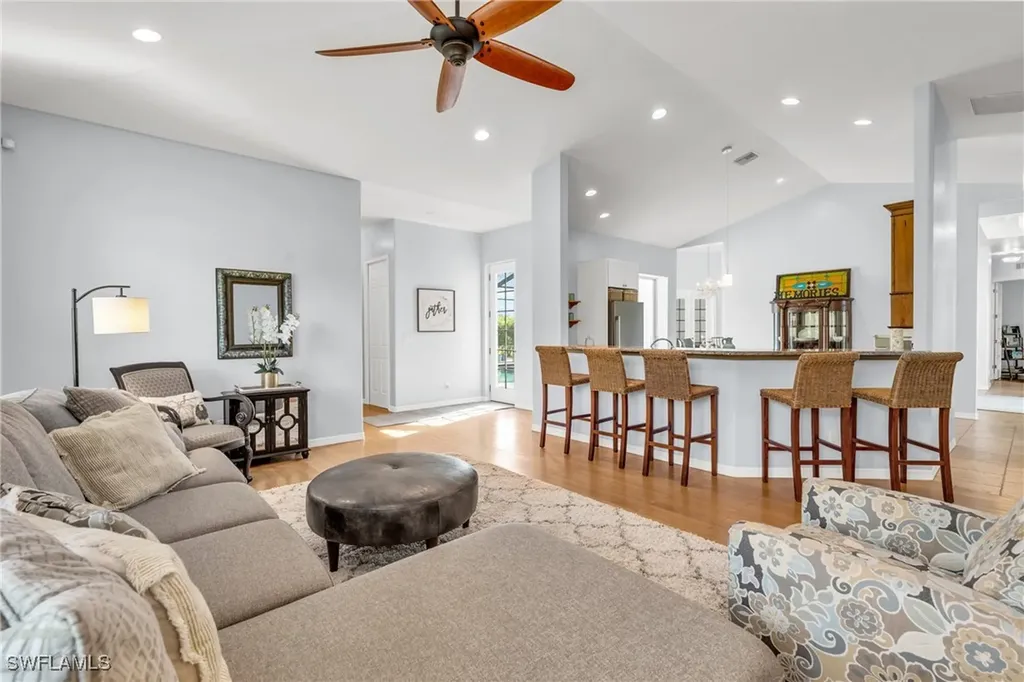 18157 Baywood Drive Naples FL 34114