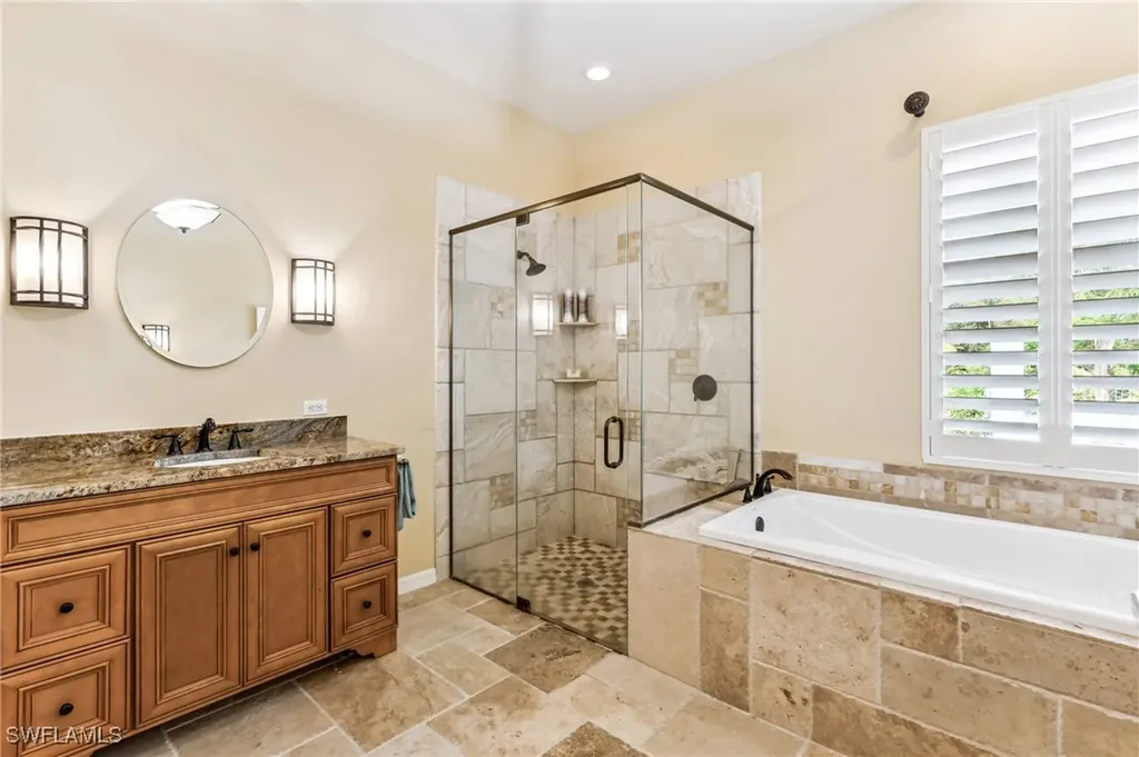 18157 Baywood Drive Naples FL 34114