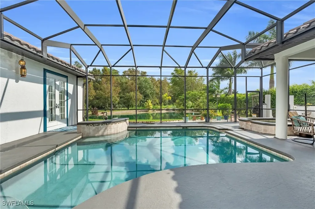 18157 Baywood Drive Naples FL 34114
