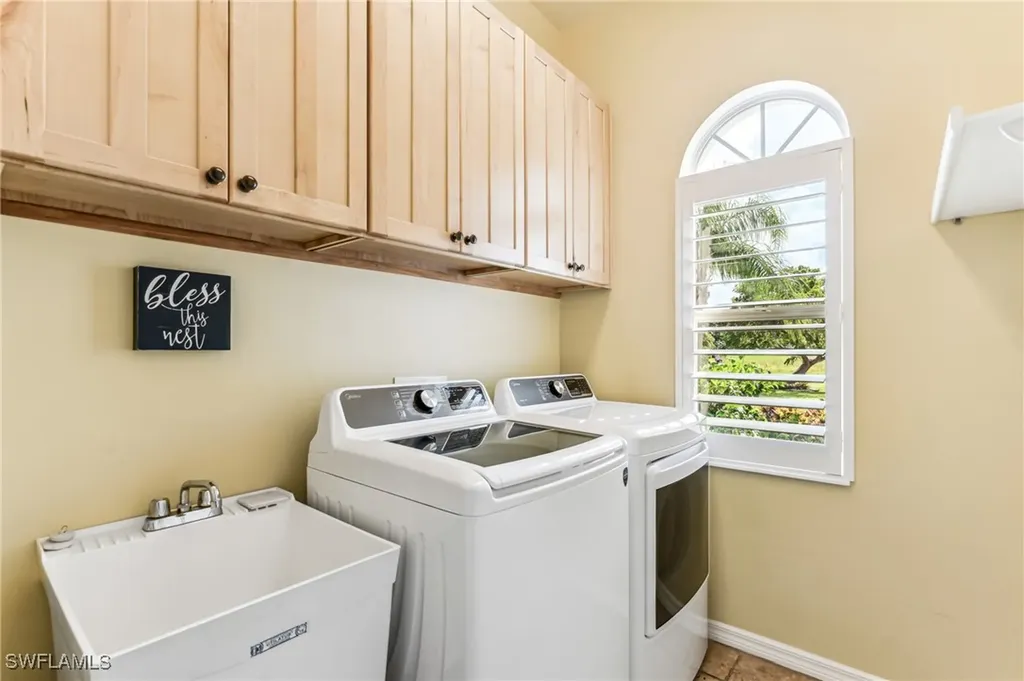18157 Baywood Drive Naples FL 34114