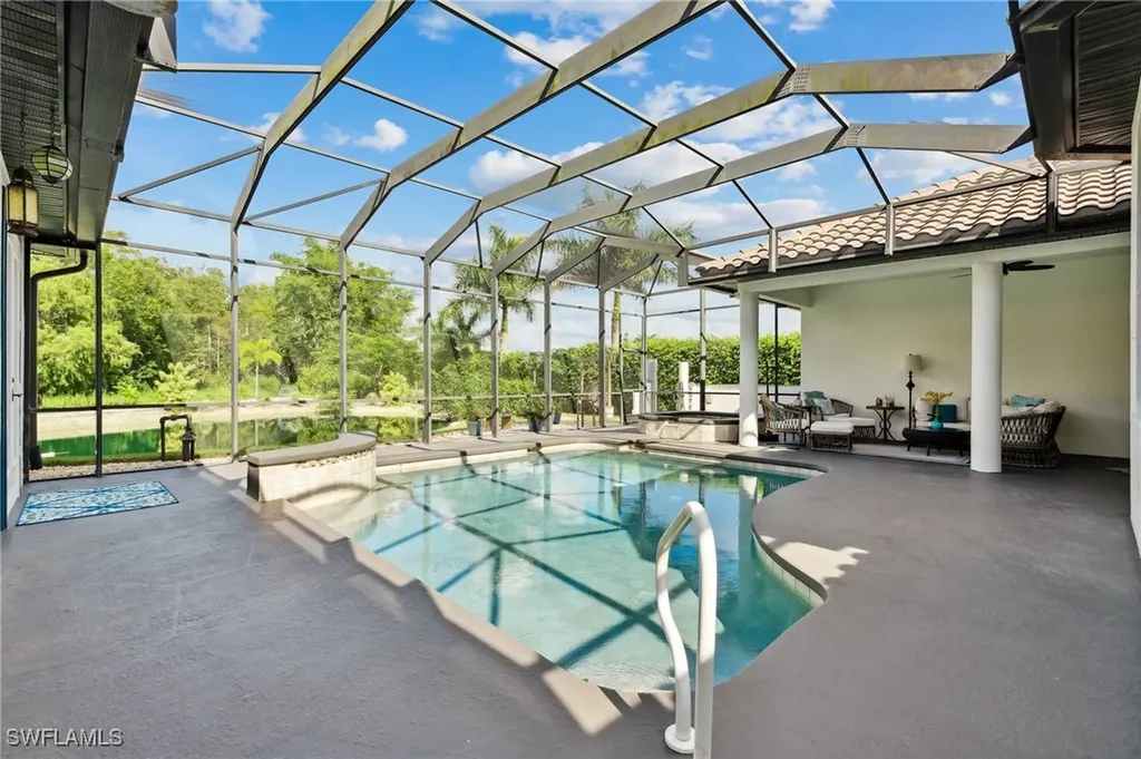 18157 Baywood Drive Naples FL 34114