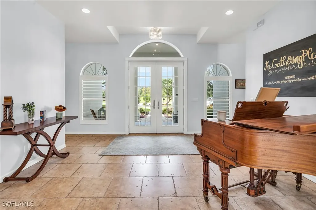 18157 Baywood Drive Naples FL 34114