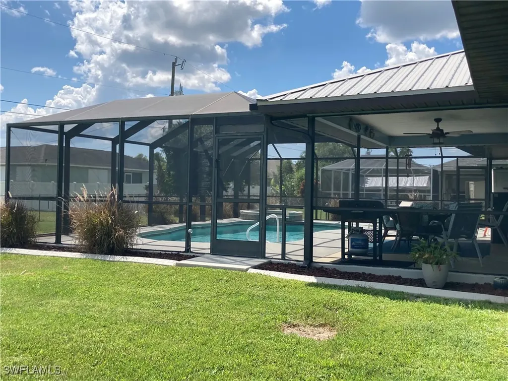 522 SW 26th Terrace Cape Coral FL 33914