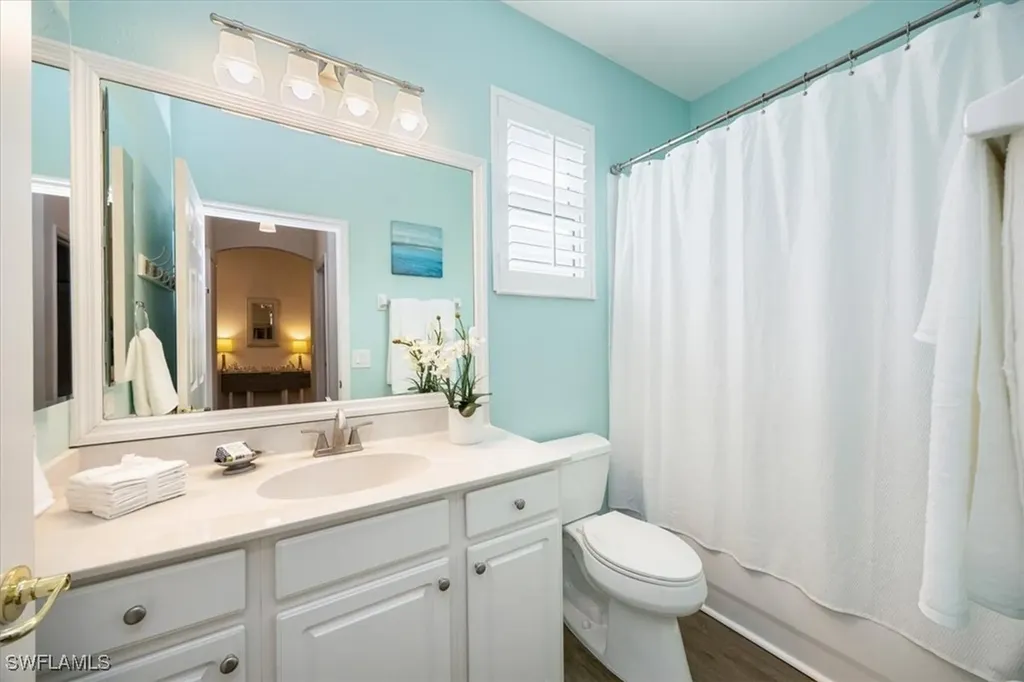 14214 Manchester Drive Naples FL 34114