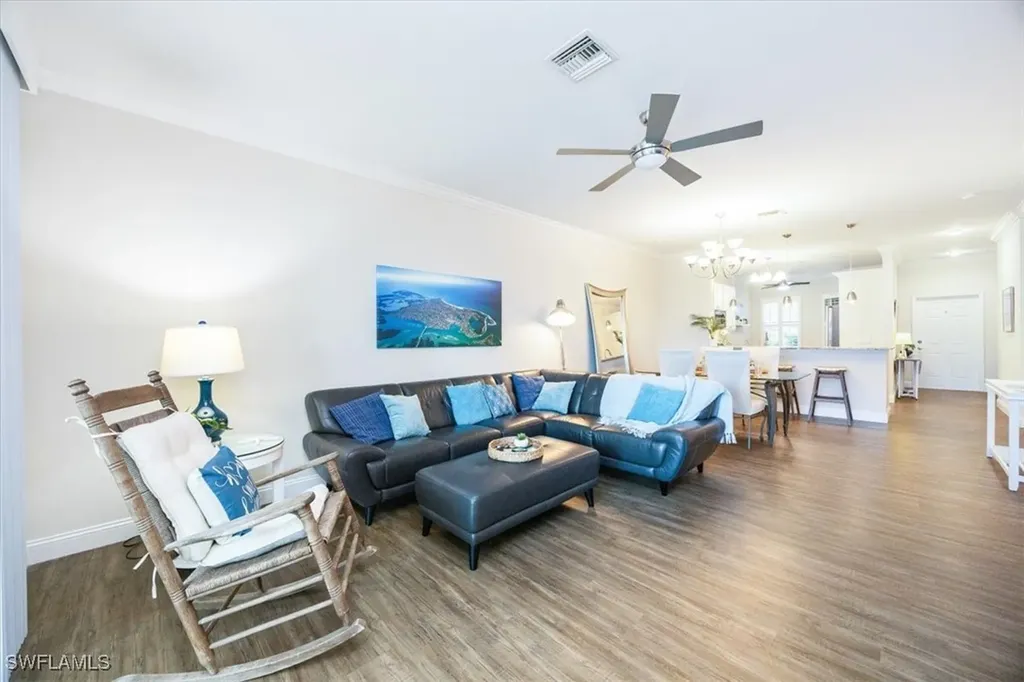 14214 Manchester Drive Naples FL 34114