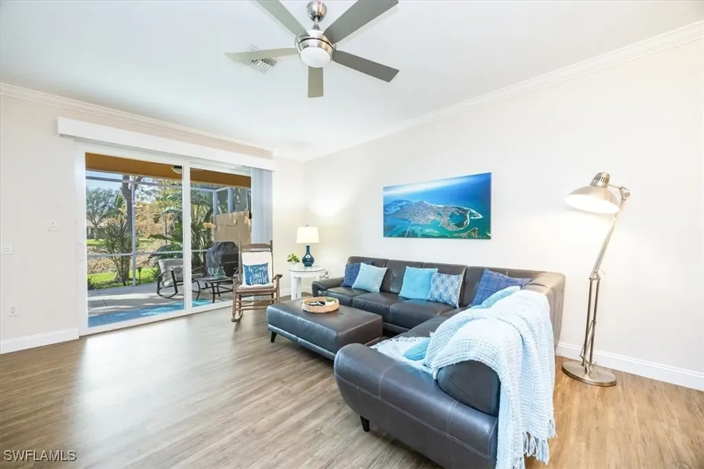 14214 Manchester Drive Naples FL 34114