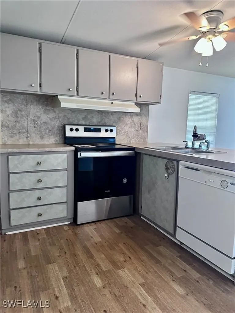 5072 Fiddleleaf Drive Fort Myers FL 33905