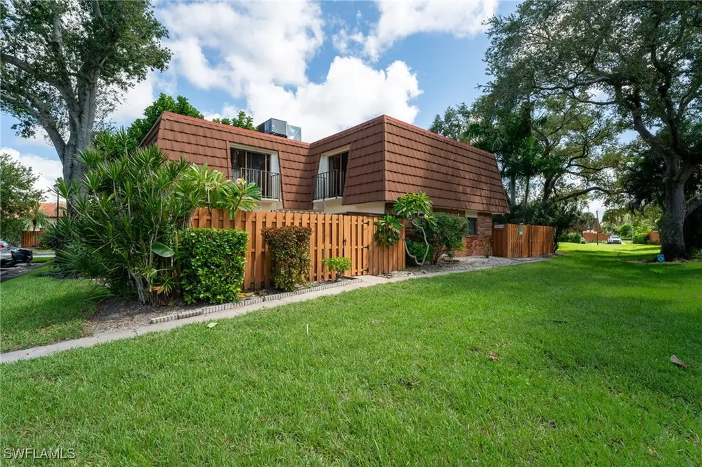 1432 Park Shore Circle Fort Myers FL 33901