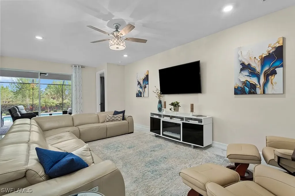 28005 Seasons Tide Avenue Bonita Springs FL 34135