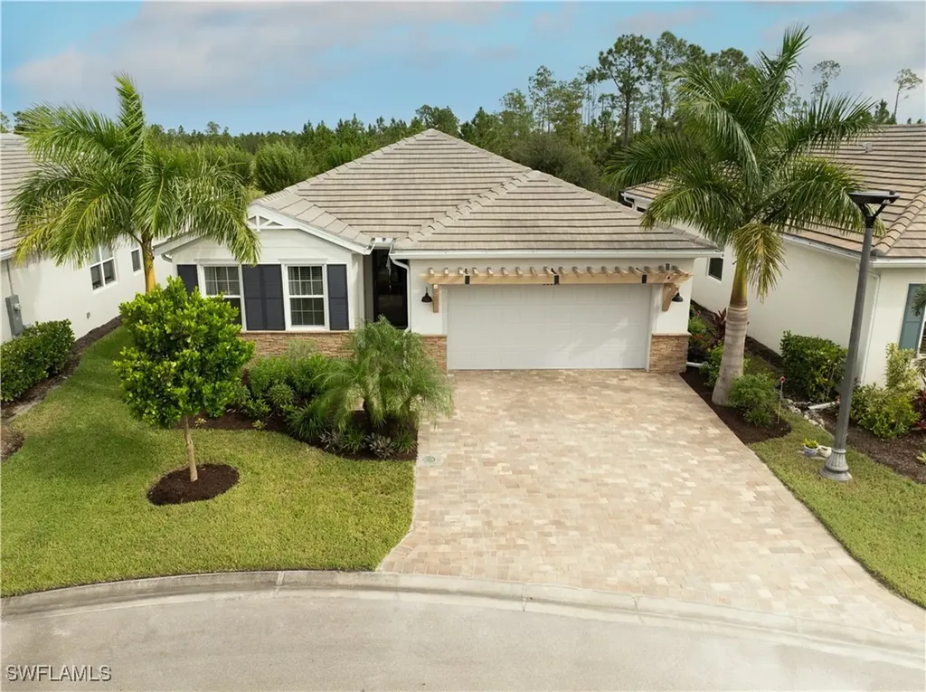 28005 Seasons Tide Avenue Bonita Springs FL 34135