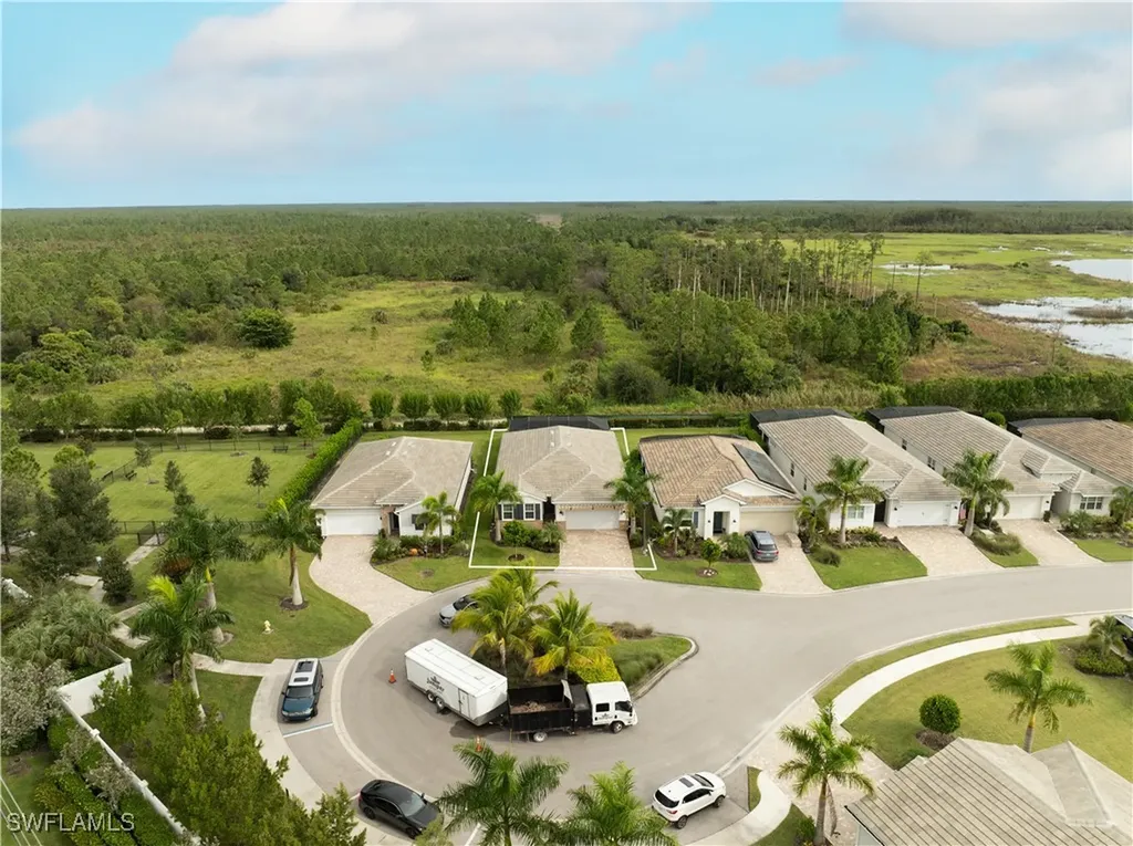 28005 Seasons Tide Avenue Bonita Springs FL 34135