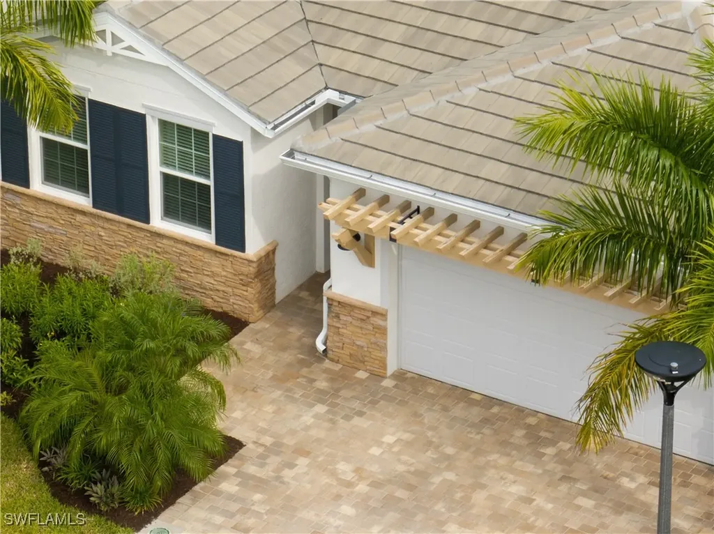 28005 Seasons Tide Avenue Bonita Springs FL 34135