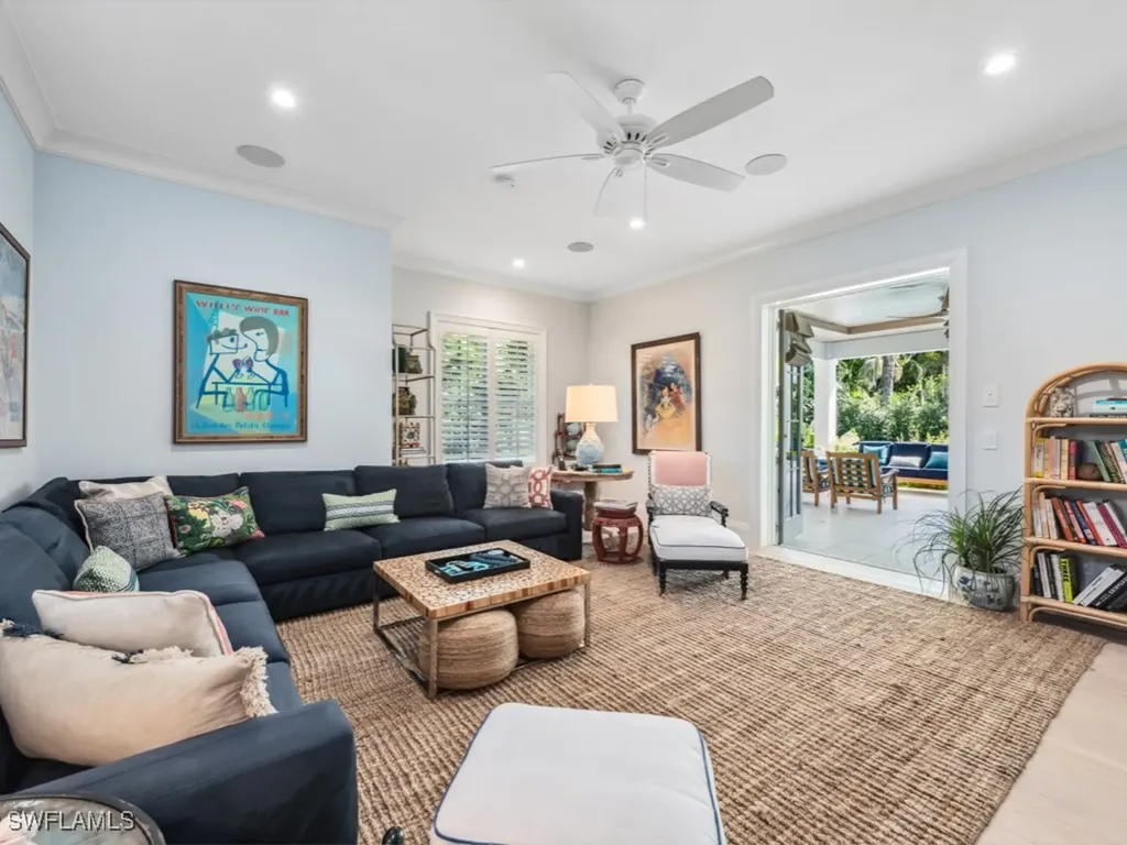 533 Turtle Hatch Lane Naples FL 34103