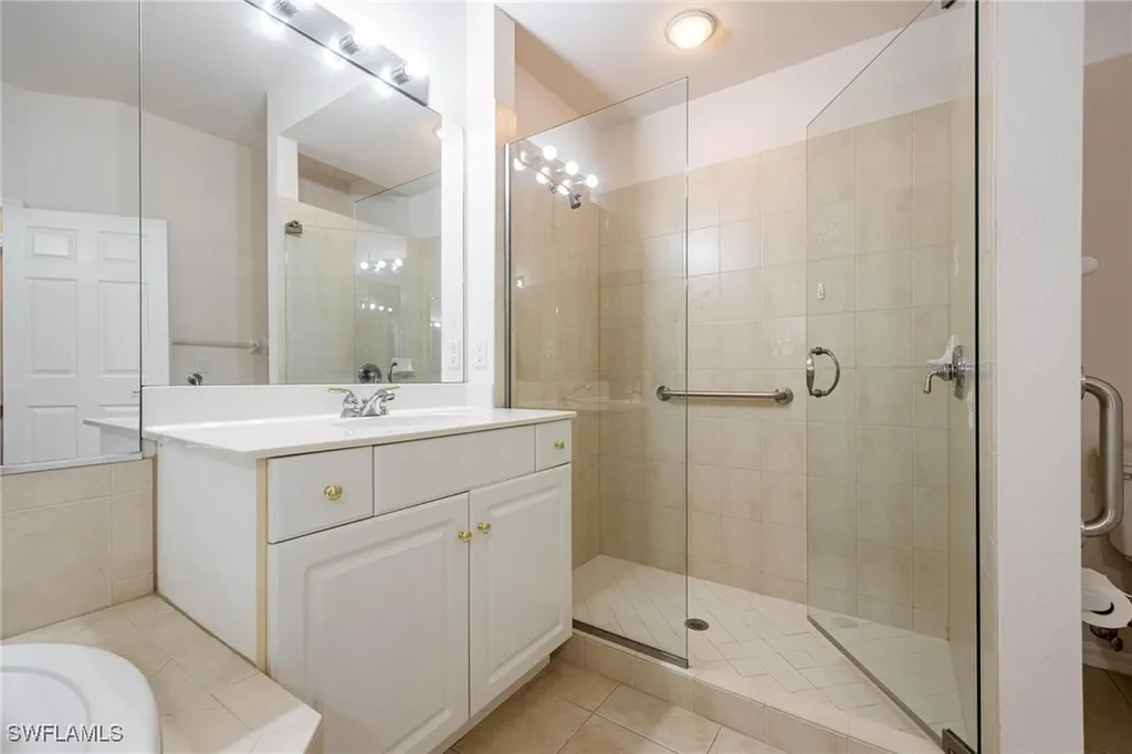 7674 Bay Lake Drive Fort Myers FL 33907