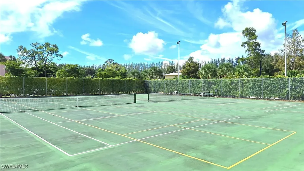 160 Turtle Lake Court Naples FL 34105