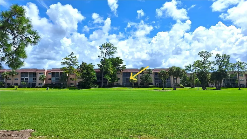 160 Turtle Lake Court Naples FL 34105