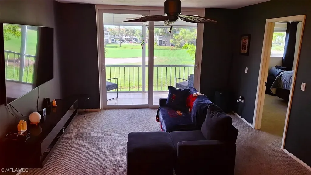 160 Turtle Lake Court Naples FL 34105