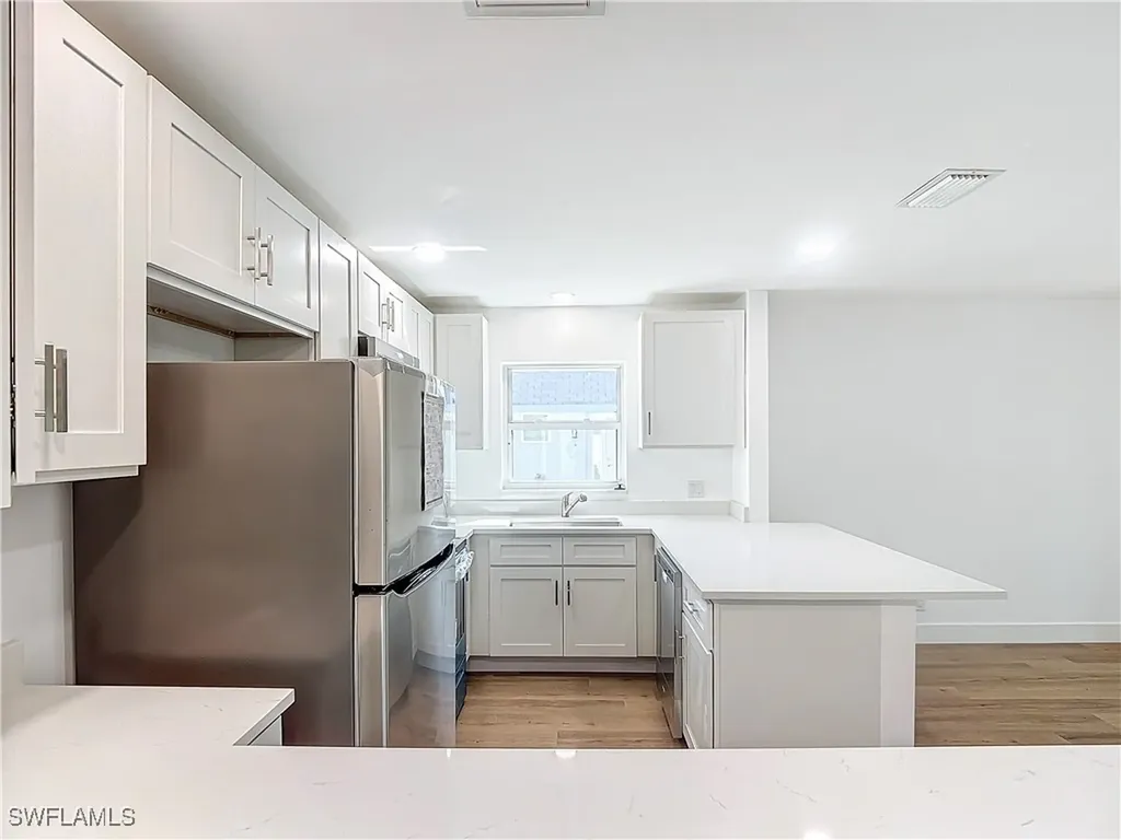 375 Carnaby Court Naples FL 34112