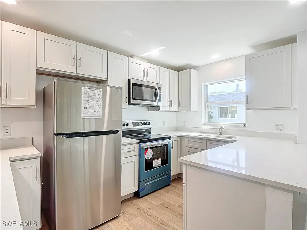 375 Carnaby Court Naples FL 34112