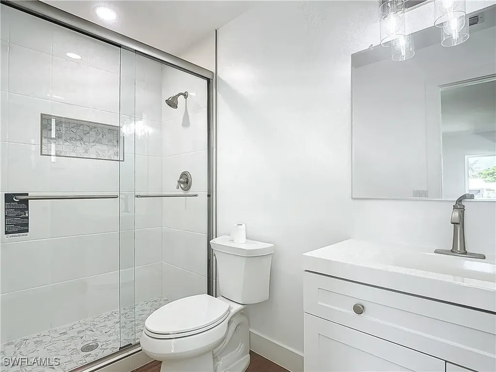 375 Carnaby Court Naples FL 34112