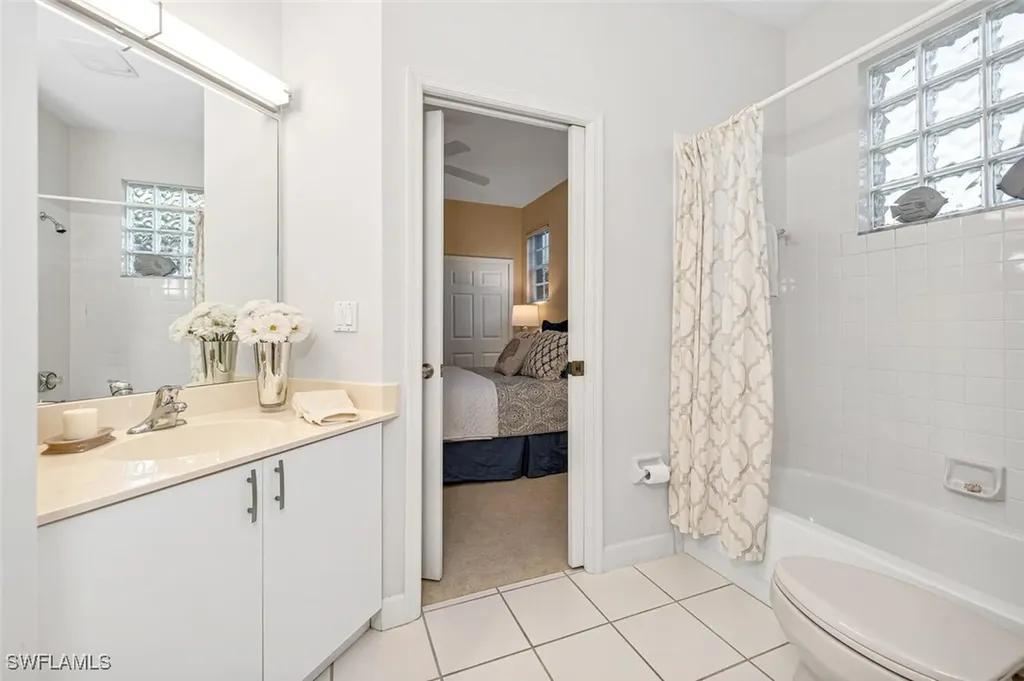 25150 Goldcrest Drive Bonita Springs FL 34134