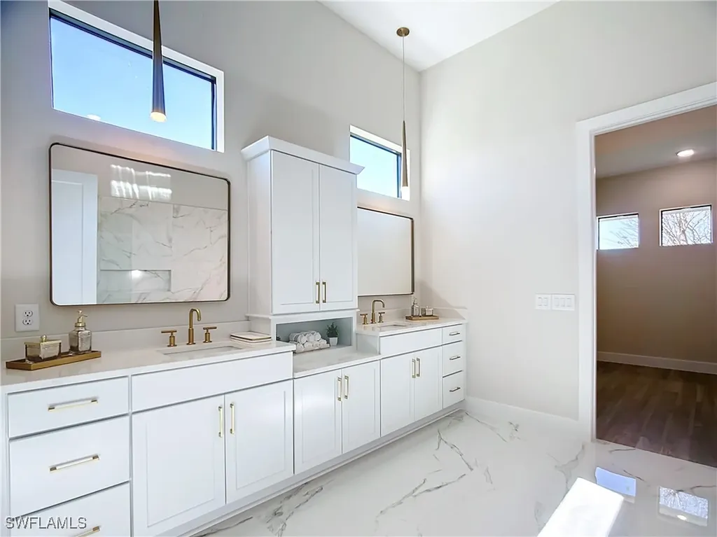 4217 NW 20th Street Cape Coral FL 33993