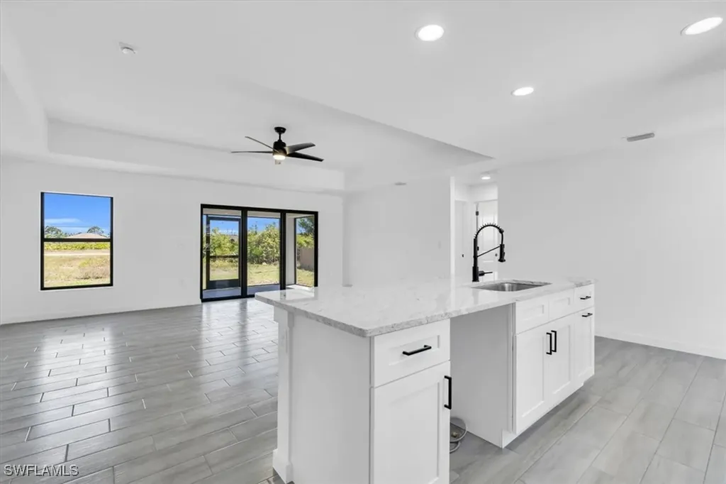 2812 15th Street SW Lehigh Acres FL 33976